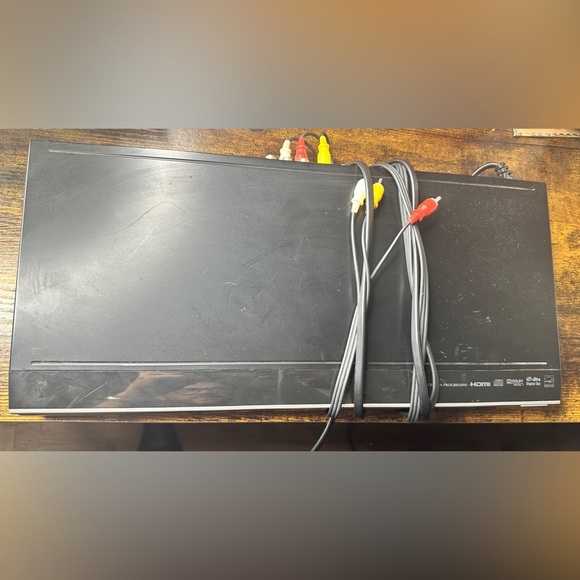 DVD Player (Used - Fair Condition) 📀 - Picture 2 of 4